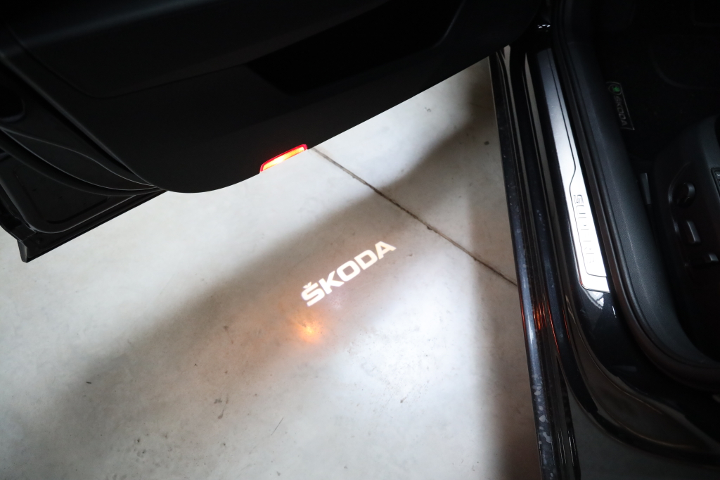 Skoda Superb 2022 фото 41