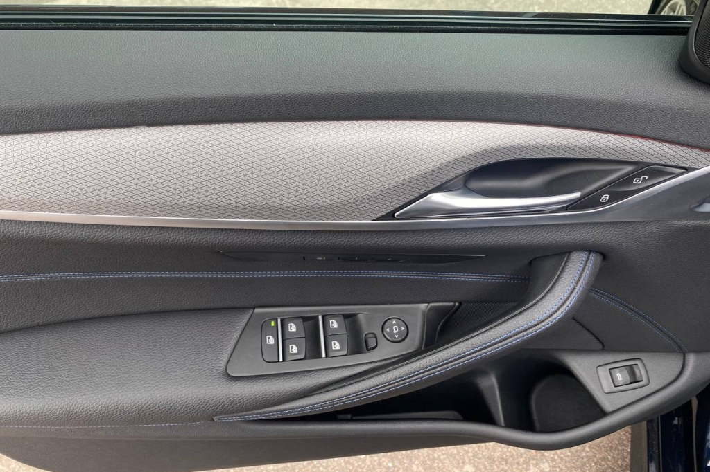 BMW 540 xDrive awt 2017 photo 7