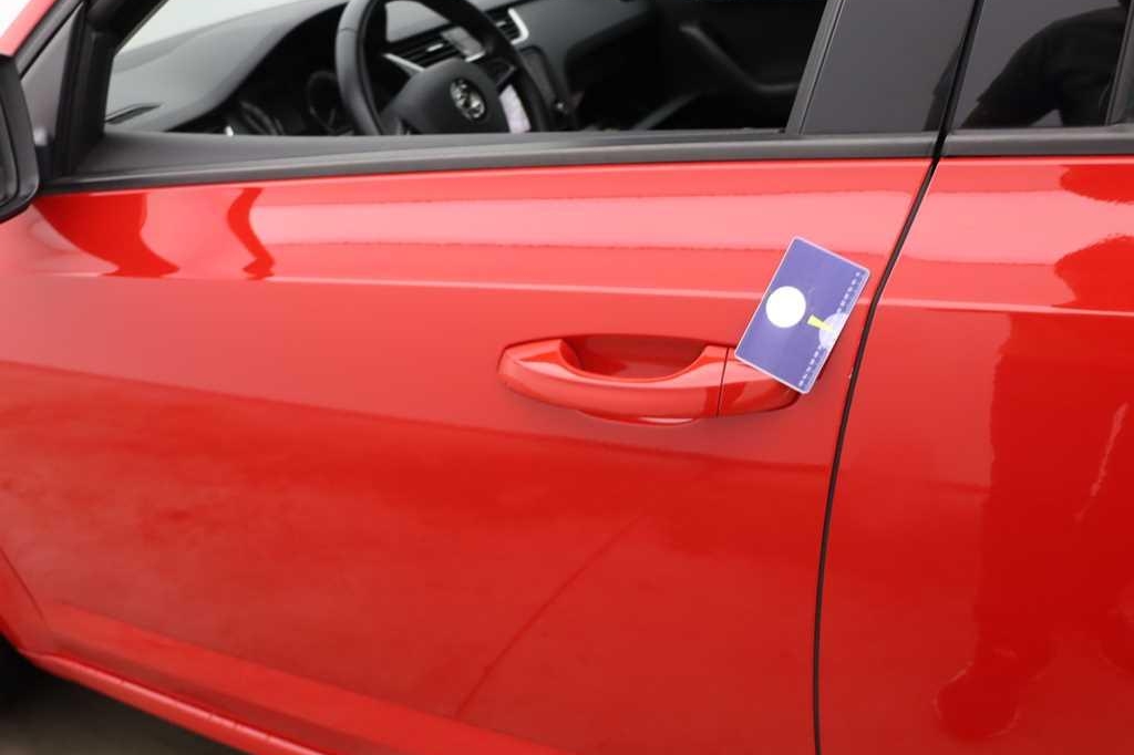 Skoda Octavia Combi 2018 photo 26