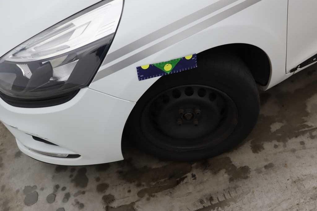 Renault Clio 2017 фото 7