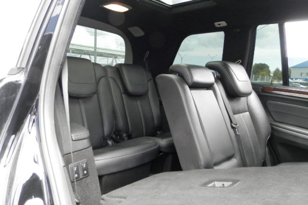 Mercedes-Benz GL 350 2011 фото 21