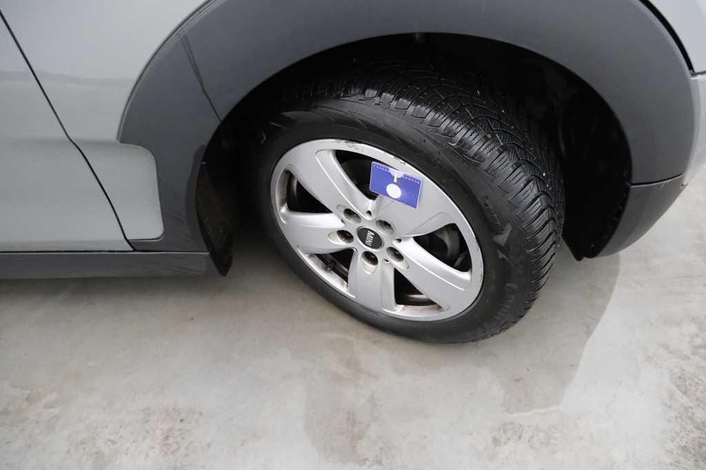 MINI Clubman 2016 фото 11