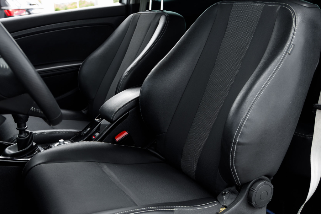 Renault Megane BOSE 2012 фото 25