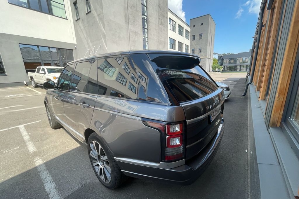 Land Rover Range Rover HSE 2020 фото 1