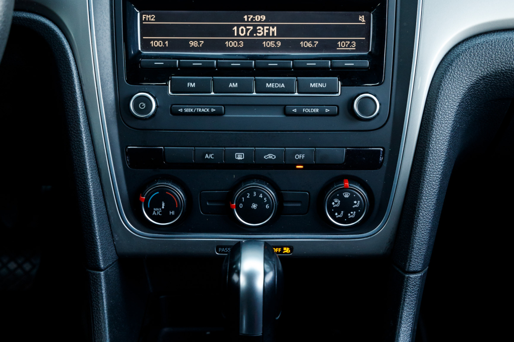 Volkswagen Passat (NMS) S 2014 фото 8