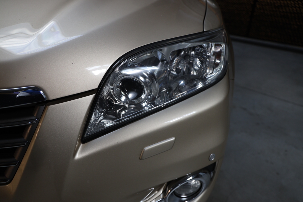 Toyota RAV4 2011 photo 8