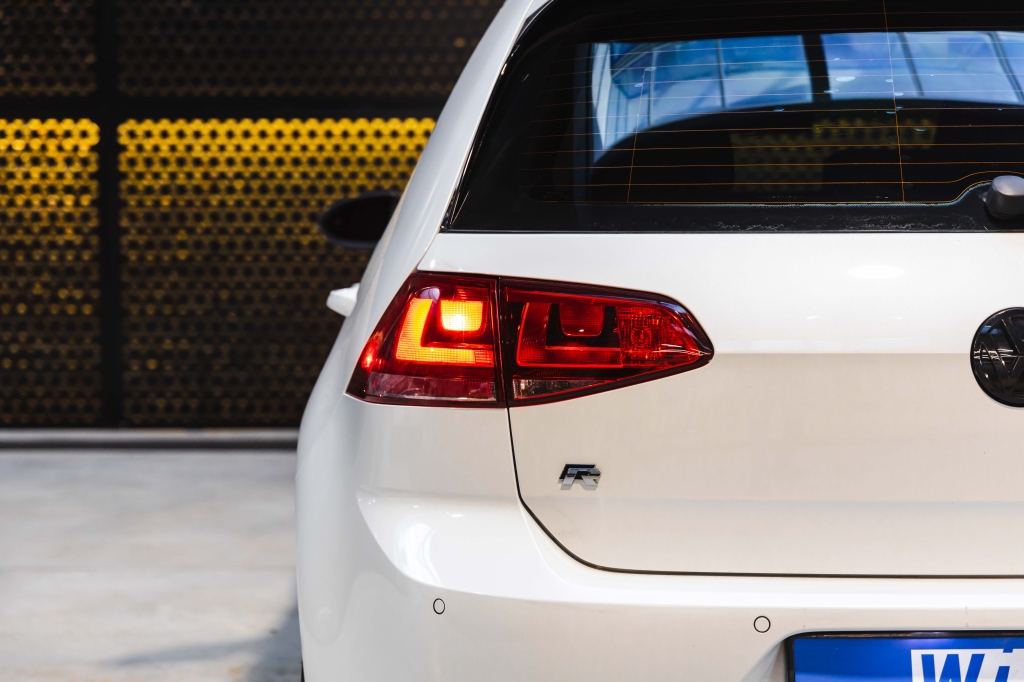 Volkswagen Golf R 2017 photo 12