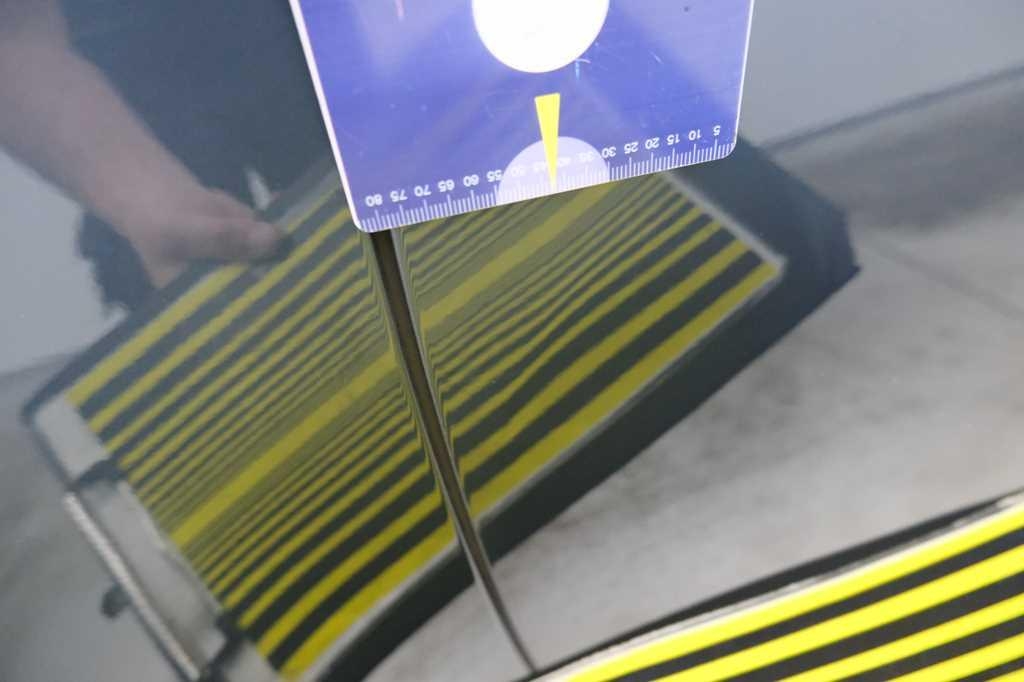 Volvo V40 Cross Country 2017 photo 12