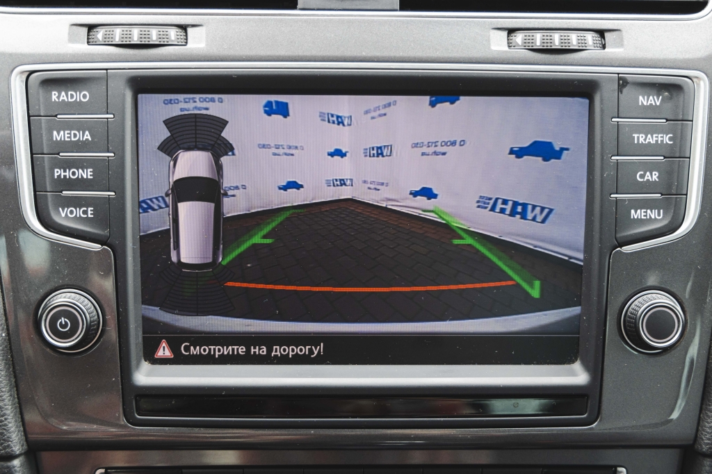 Volkswagen e-Golf 2014 фото 21