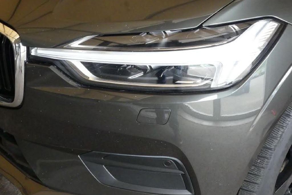 Volvo XC60 2018 photo 8