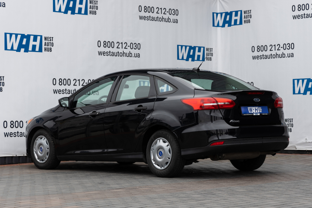 Ford Focus S 2018 фото 15