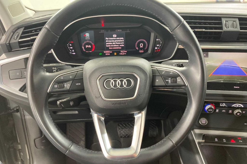 Audi Q3 2019 photo 5