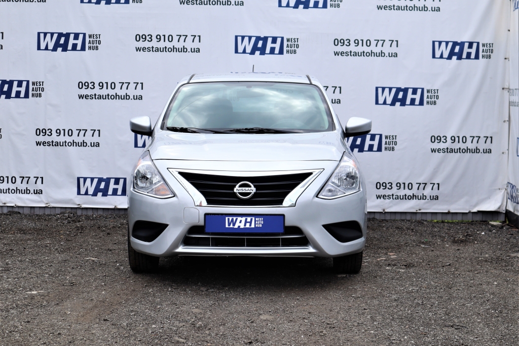 Nissan Versa 2016 фото 5