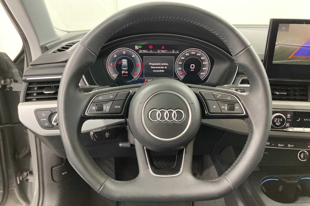Audi A4 2020 фото 5