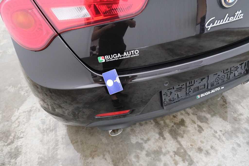 Alfa Romeo Giulietta 2016 фото 31