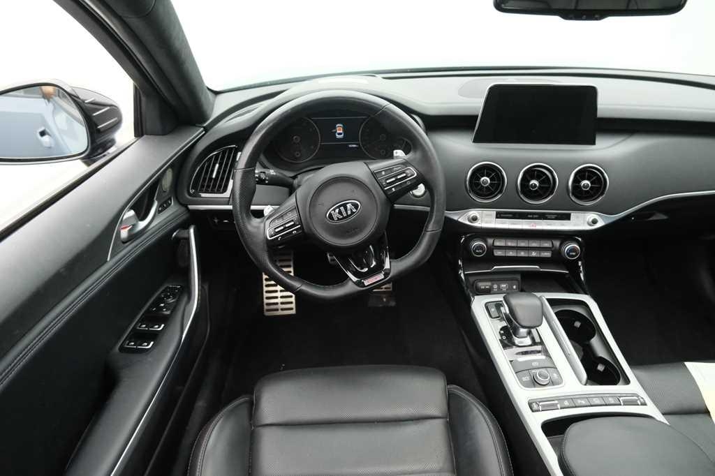 Kia Stinger 2020 фото 1