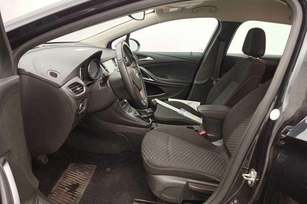 Opel Astra Sports Tourer 2016 photo 3