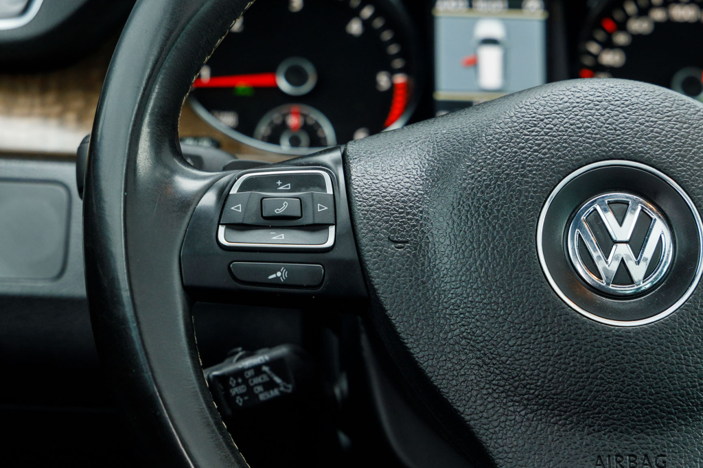 Volkswagen Passat B7 Exclusive 2012 photo 4