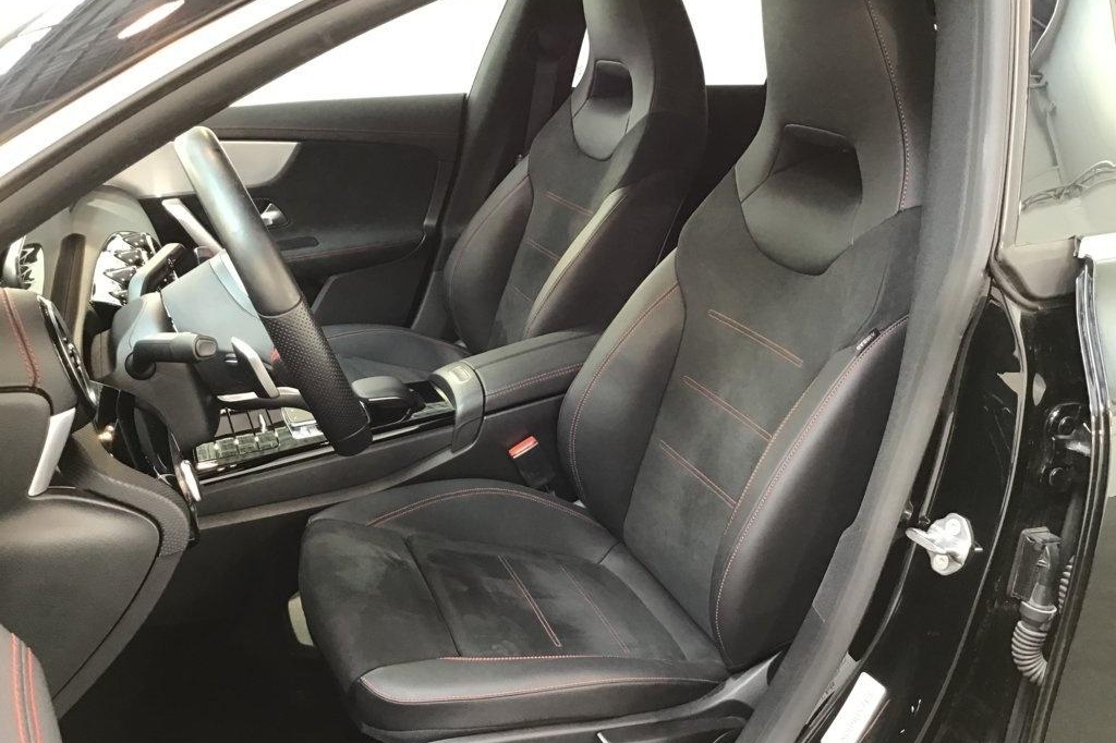 Mercedes-AMG CLA-Klasse 2019 фото 4