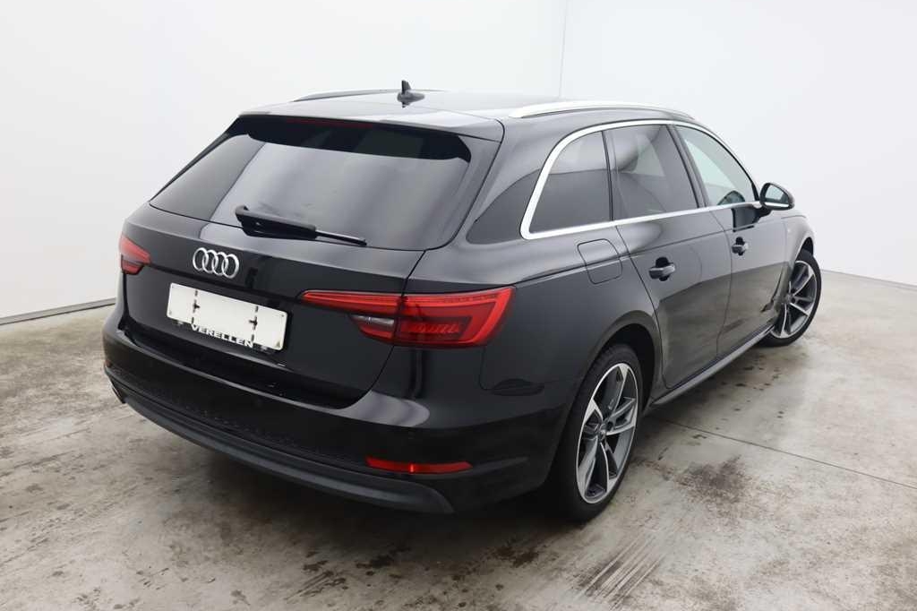 Audi A4 Avant 2017 photo 4