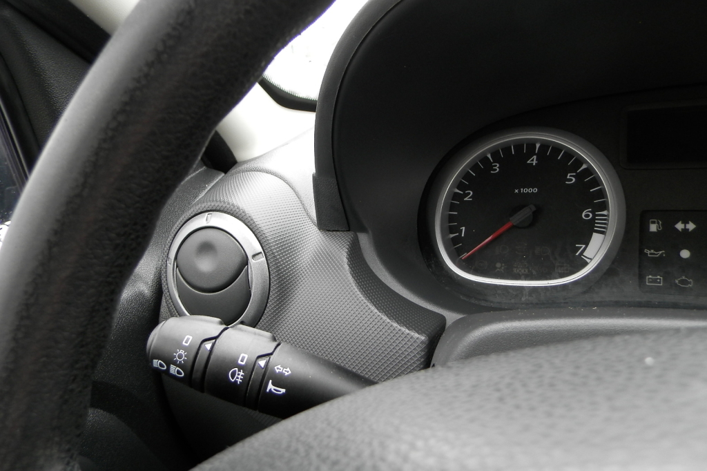 Dacia Duster 2011 фото 14