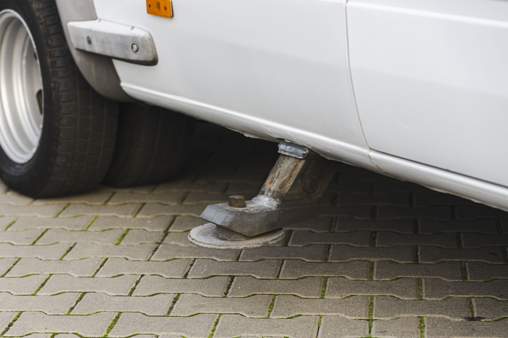 Mercedes-Benz Sprinter 2004 фото 11