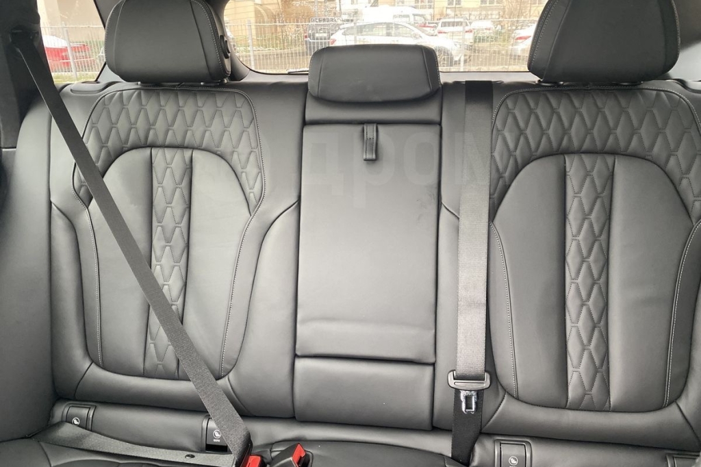BMW X5 M30D 2021 фото 6