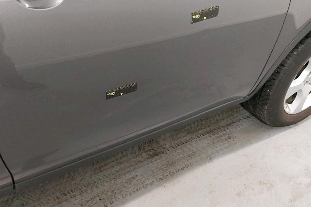 Land Rover Discovery Sport 2016 photo 9