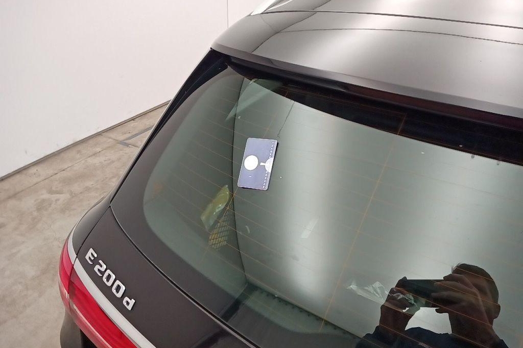 Mercedes-Benz E-Klasse 2018 фото 13