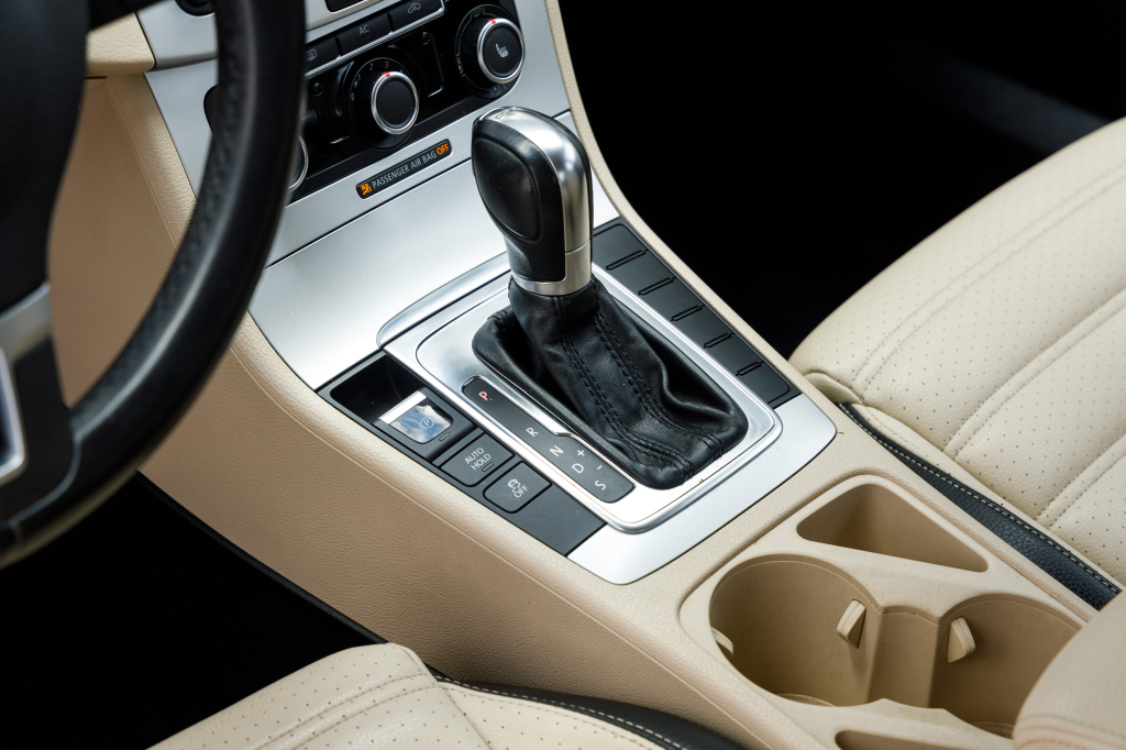 Volkswagen CC Sport 2011 photo 11