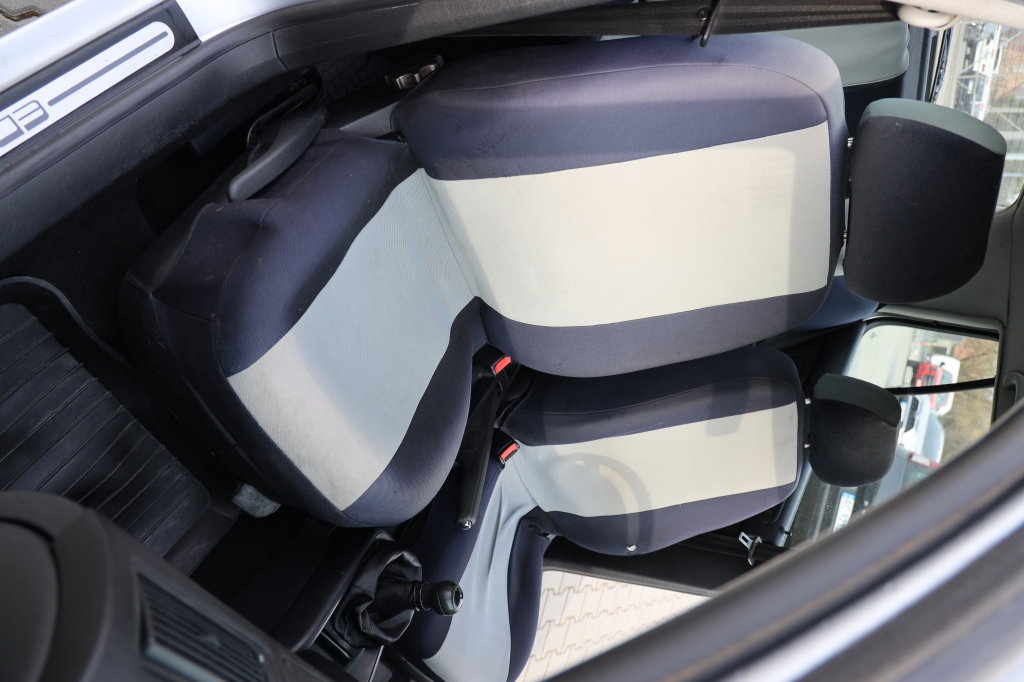 Volkswagen Golf 2001 photo 7