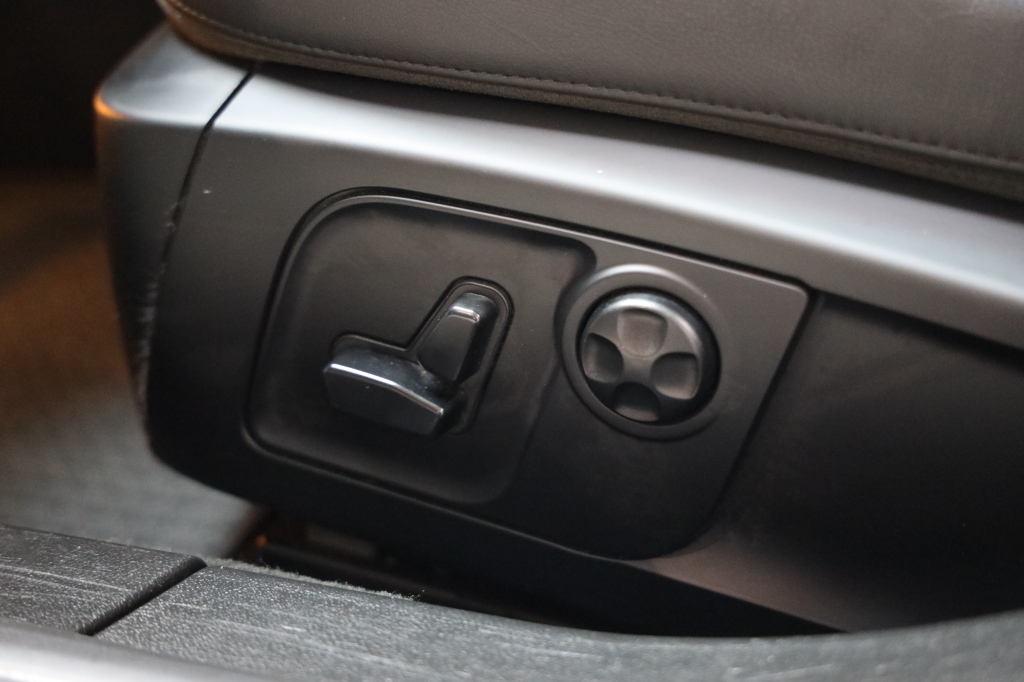 Maserati Ghibli 2013 фото 18