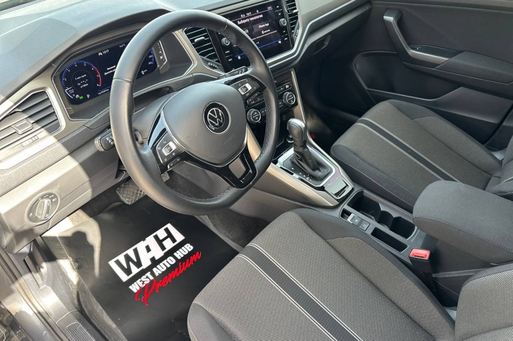 Volkswagen T-Roc 2021 фото 11