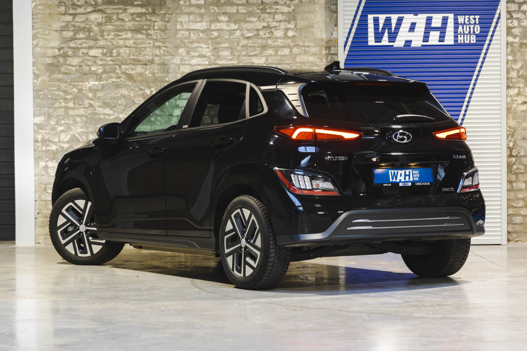 Hyundai Kona Electric 2021 фото 7