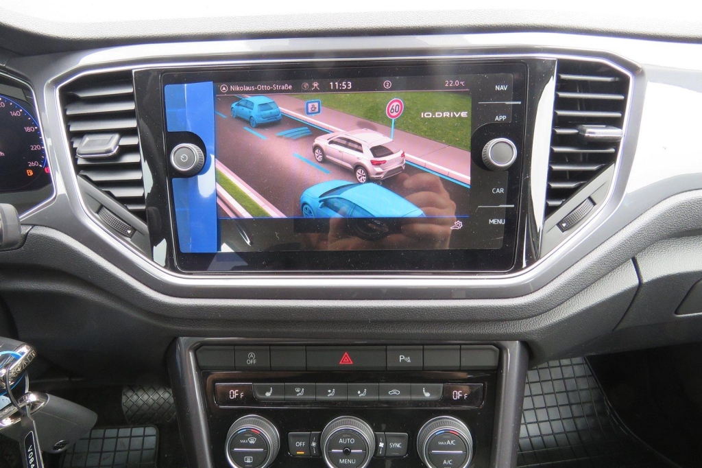 Volkswagen T-Roc 2021 фото 6