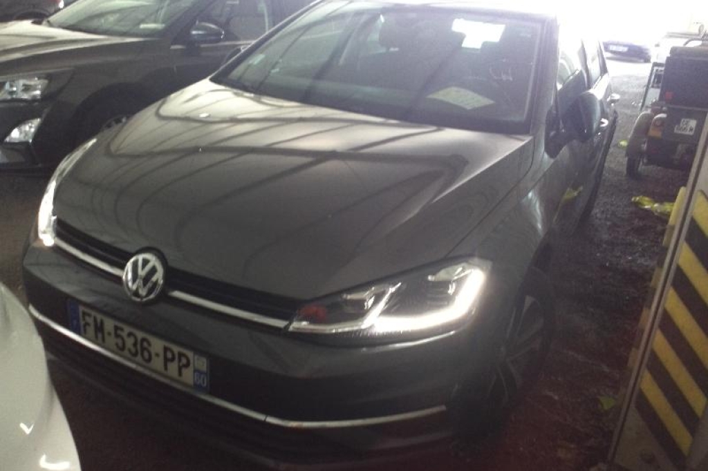 Volkswagen Golf 2019 фото 2