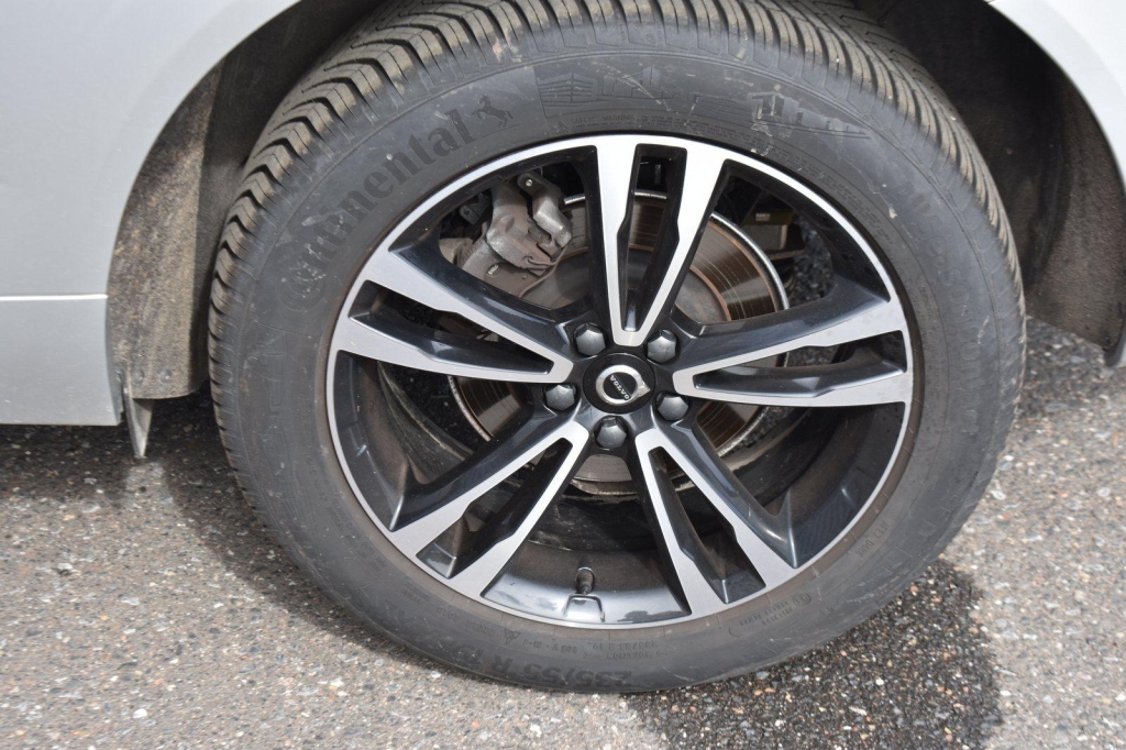 Volvo XC60 2020 photo 4