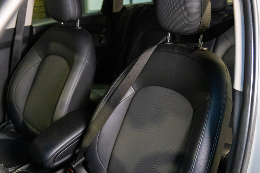 MINI Cooper Clubman 2021 фото 18