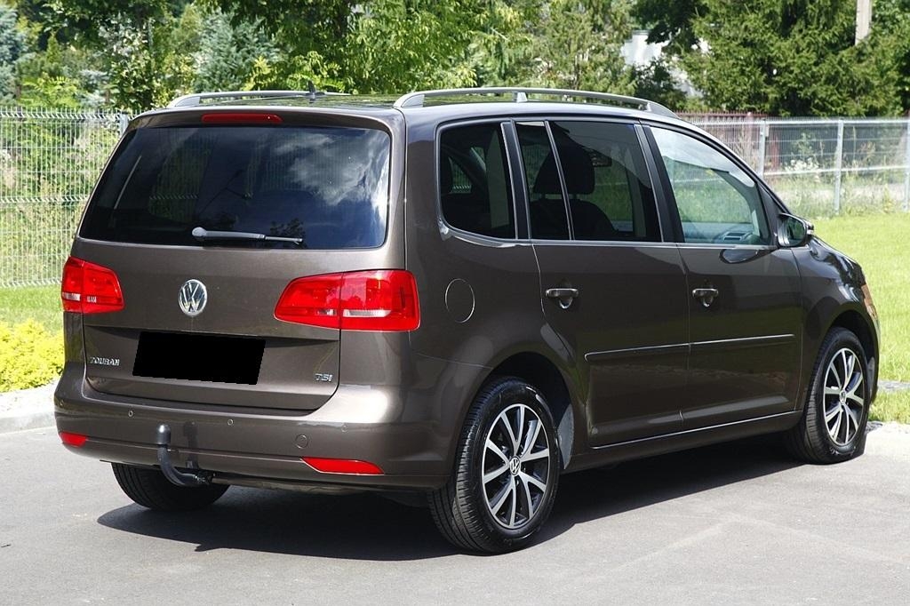 Volkswagen Touran 2010 фото 1