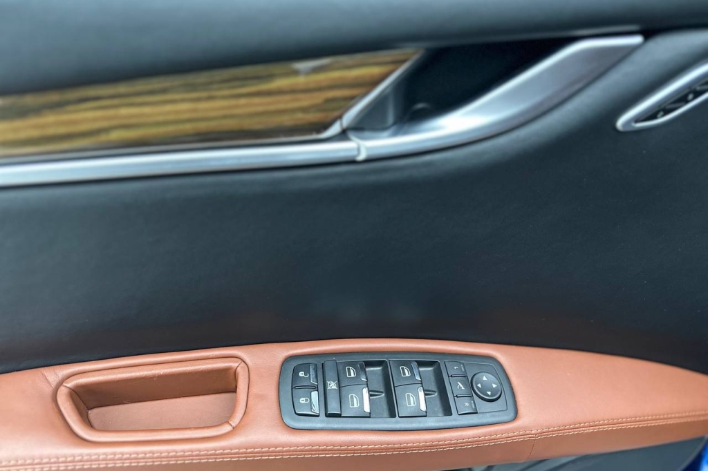 Maserati Ghibli 2015 фото 10