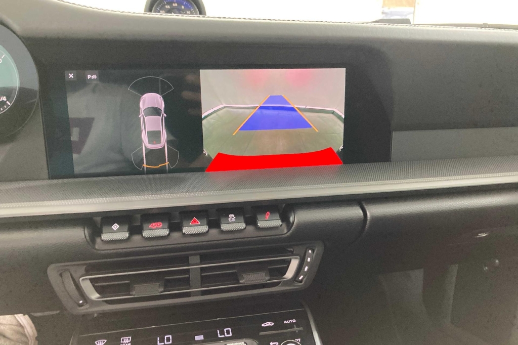 Porsche 992 2020 photo 4