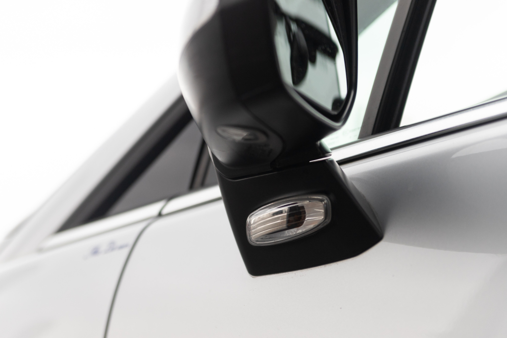 Peugeot 5008 2010 photo 8