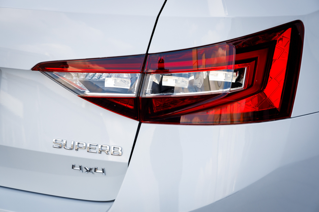 Skoda Superb Laurin & Klement 4x4 2015 фото 5