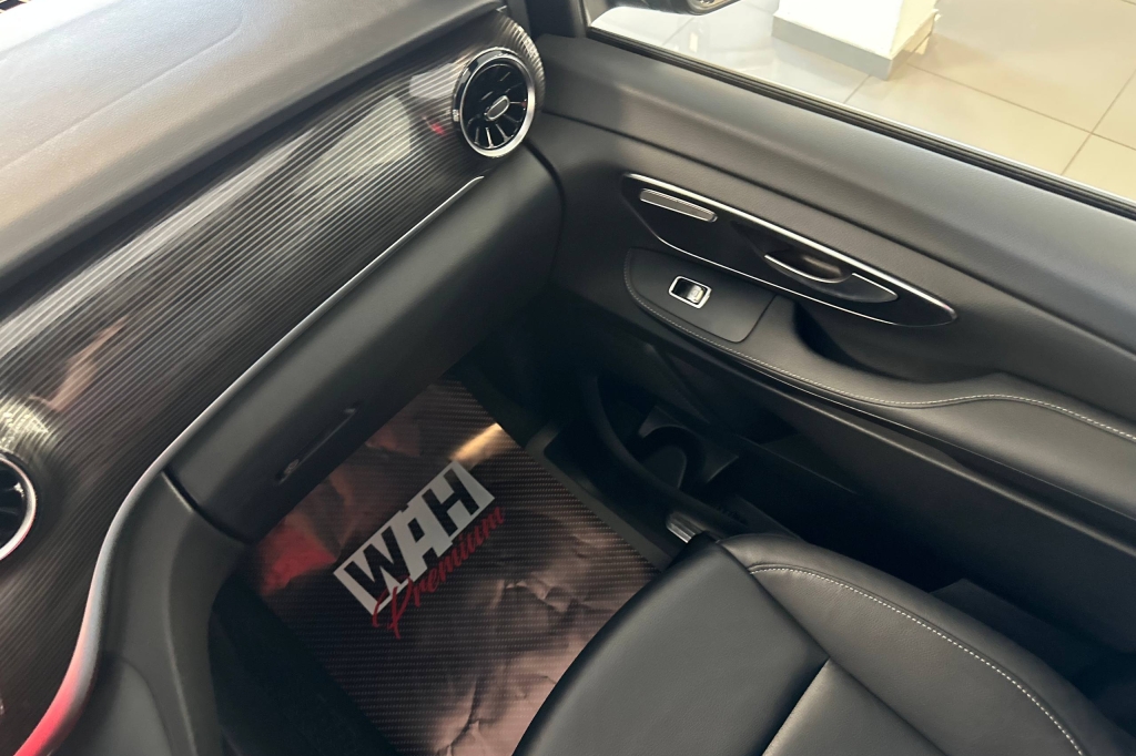 Mercedes-Benz V-Class 300d Extra Long 2023 фото 18