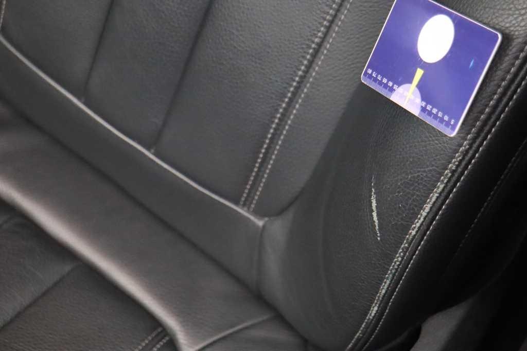 BMW 5 Series 2018 фото 12