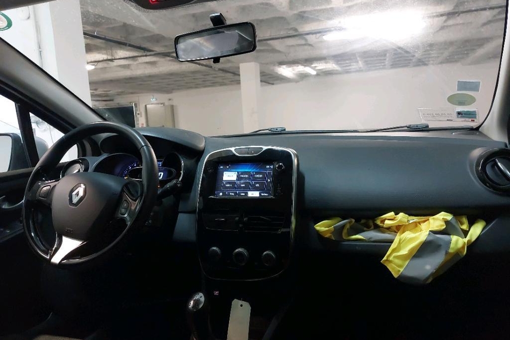 Renault Clio 2015 photo 5