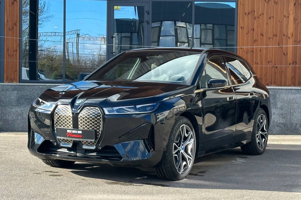 BMW iX xDrive40 2021 фото 2