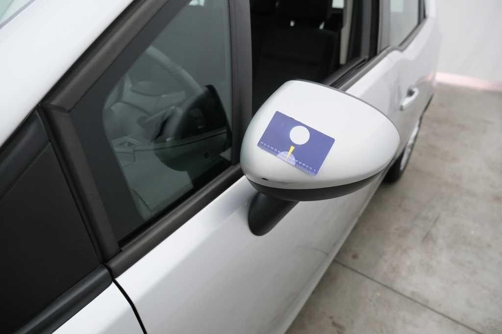 Opel Meriva 2016 фото 34