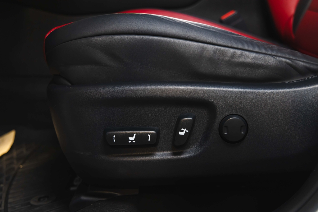 Lexus NX 300 F Sport 2018 photo 19