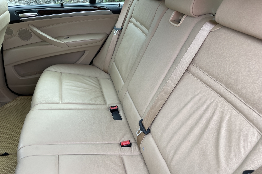 BMW X5 2008 photo 28